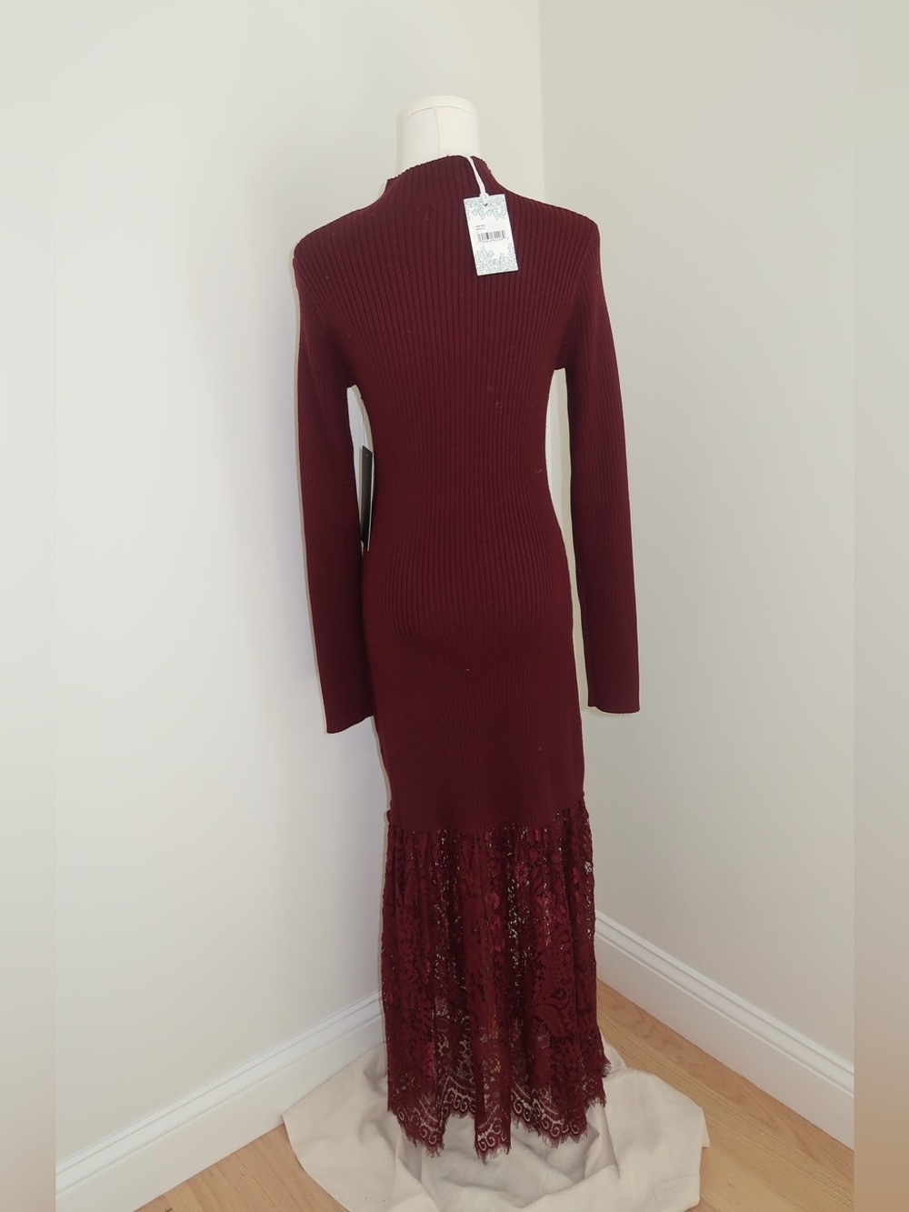Hyacinth House Plum Rib- Knit & Lace Suzanne Midi Dress